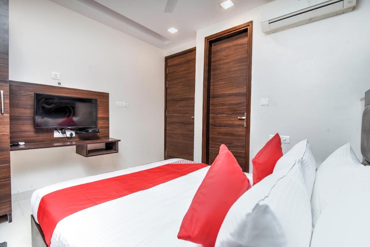 Oyo 81042 Rajput Resort Patiāla Eksteriør billede